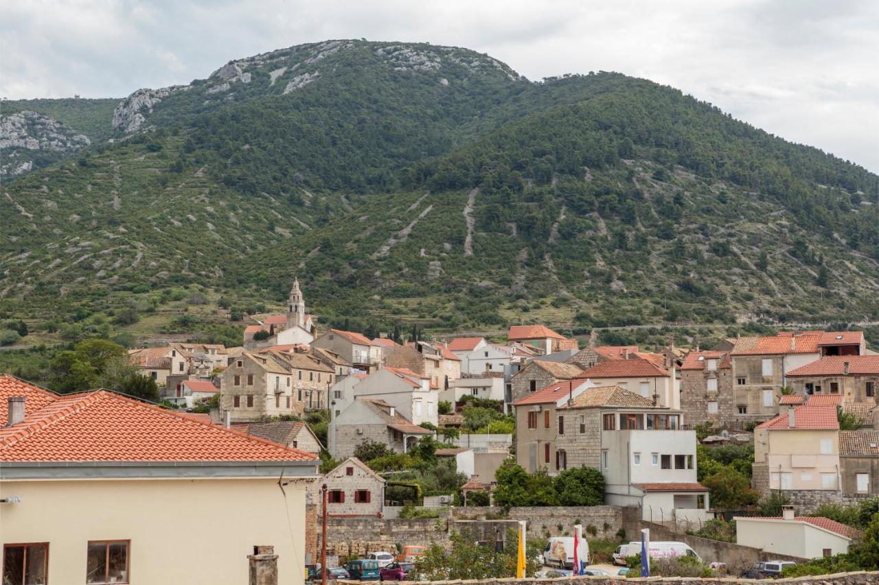 Apartments Bepi Komiža Dış mekan fotoğraf
