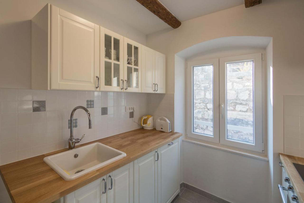 Apartments Bepi Komiža Dış mekan fotoğraf