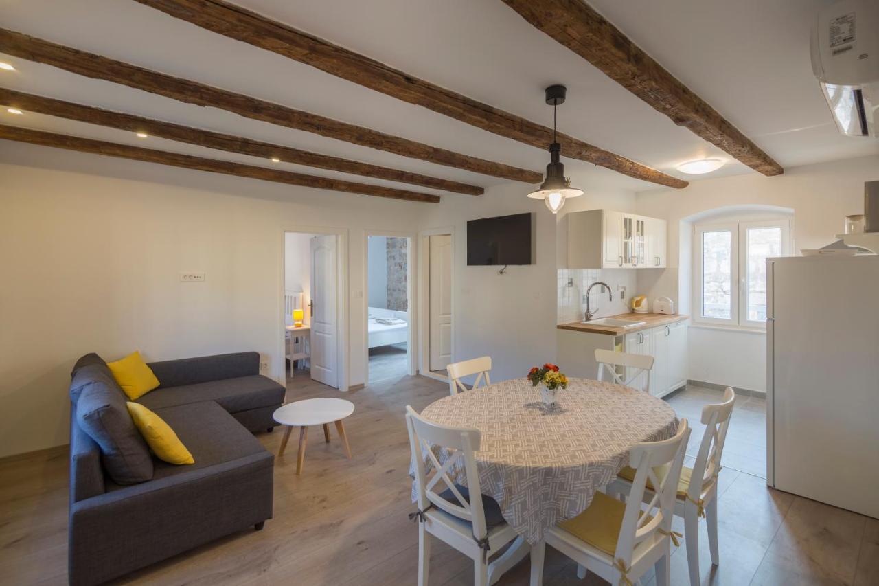 Apartments Bepi Komiža Dış mekan fotoğraf
