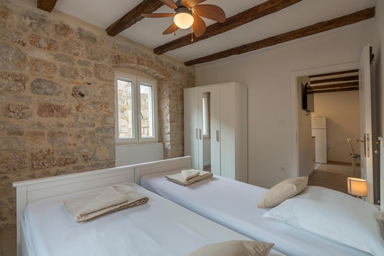Apartments Bepi Komiža Dış mekan fotoğraf